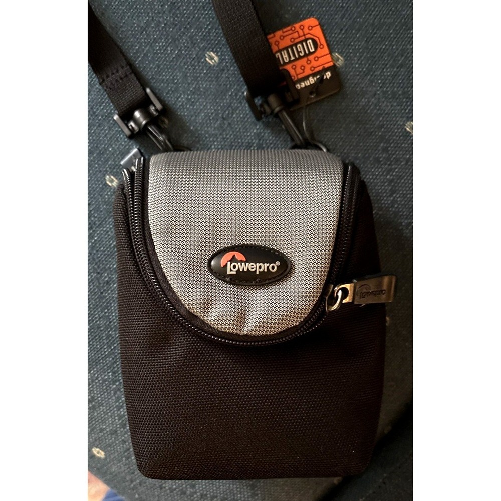 NWT Lowepro Black Digital Camera Bag Case With Strap